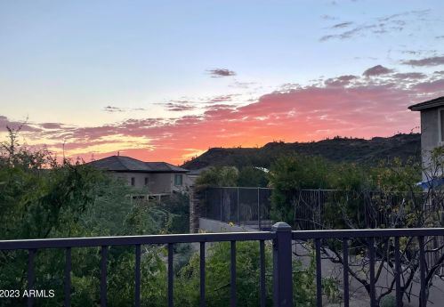 35826 33rd Ln, Phoenix AZ  85086-4201 exterior