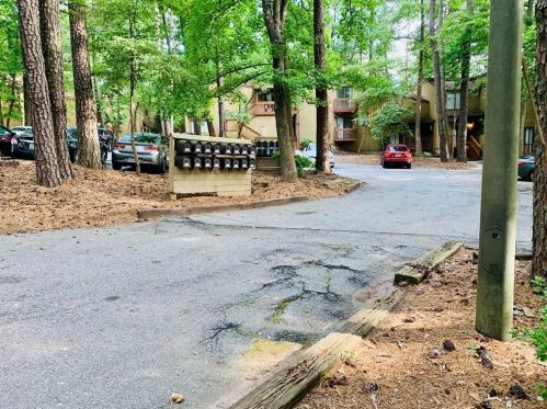 5780 Par 4 Ct, Lithonia GA 30038-1807 exterior