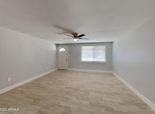 2035 64th Ln, Phoenix AZ  85035-3401 exterior