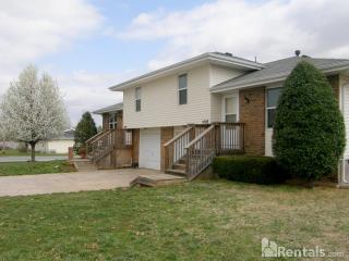 1800 Tower Cir, Nixa MO  65714-8315 exterior