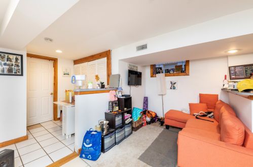 6742 Komensky Ave, Chicago IL 60629-4112 exterior