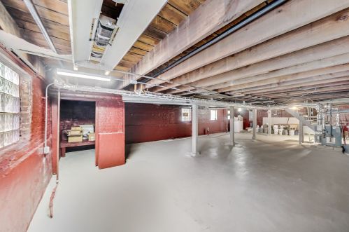 1719 Melvina Ave, Chicago IL 60646-1123 exterior