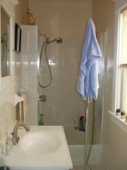 2021 Dartmore St, Pittsburgh PA  15210-4007 exterior