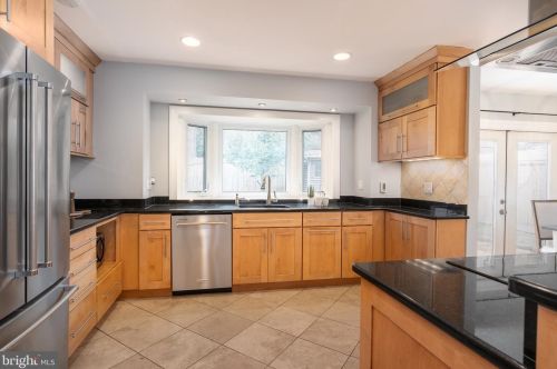 9712 Nassau Ln, Silver Spring MD  20901-2526 exterior