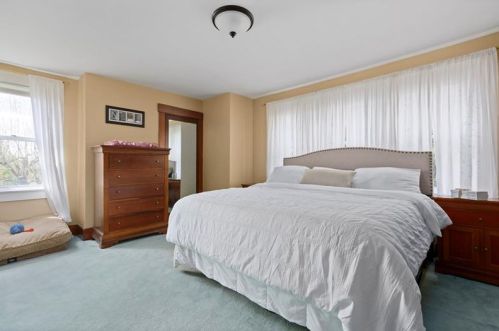 406 Good Ln, Pittsburgh PA 15237-2249 exterior