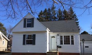 1441 Miner Rd, Cleveland OH  44124-1707 exterior