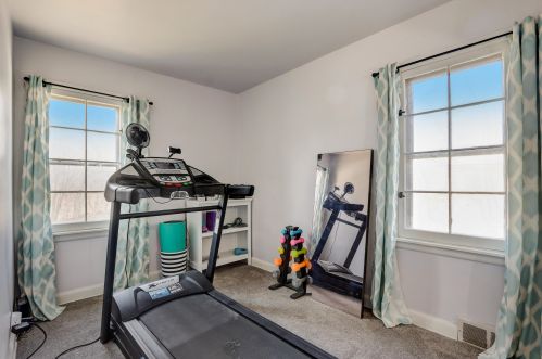 5545 57, Milwaukee WI 53218-3230 exterior