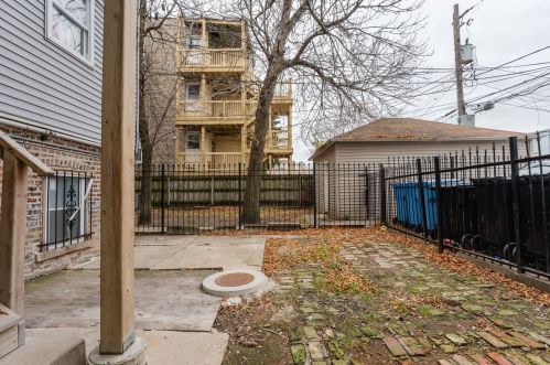 3336 Potomac Ave, Chicago IL 60651-1733 exterior