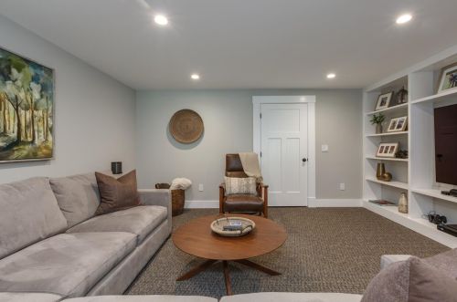 39 Thayer Pond Rd, Concord NH  03301-7517 exterior