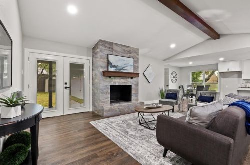 11032 Carissa Dr, Dallas TX  75218-1366 exterior