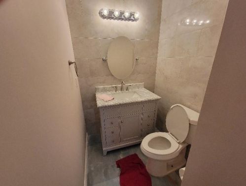 9015 Carroll Manor Dr, Atlanta GA  30350-2010 exterior