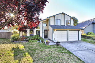 10851 118th Ct, Portland OR  97223-3371 exterior