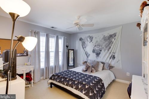 1309 Duchess Ln, Huntingtown MD 20639-2337 exterior