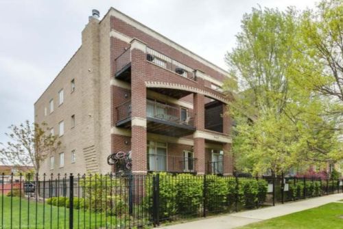 4424 Indiana Ave, Chicago IL  60653-4668 exterior