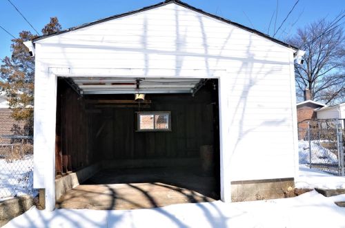 6854 Plymouth Ave, Saint Louis MO 63130-2416 exterior