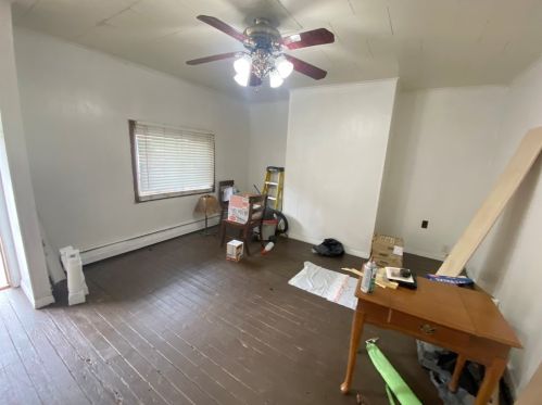 626 Calera St, Pittsburgh PA 15207-1939 exterior