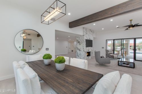 9919 47th Pl, Phoenix AZ  85028-4242 exterior