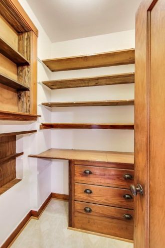 1919 Wolcott Ave, Chicago IL 60660-2325 exterior