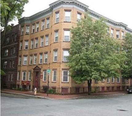 414 Chestnut St, Springfield MA  01104-3567 exterior