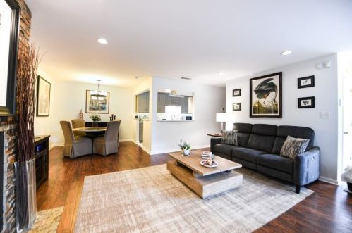 3368 Ivys Walk, Atlanta GA 30340-4042 exterior