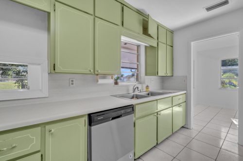 202 Bay St, Fort Pierce FL 34952-1318 exterior