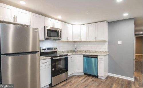 207 49 St, Philadelphia PA 19143-4444 exterior