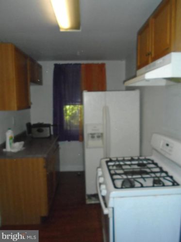 436 21 St, Chester PA 19013-5513 exterior