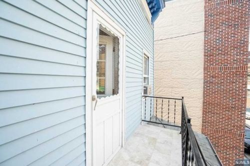 703 28 St, Union City NJ 07087-2305 exterior