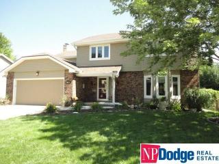 1324 Scott Rd, Omaha, NE 68046-3819