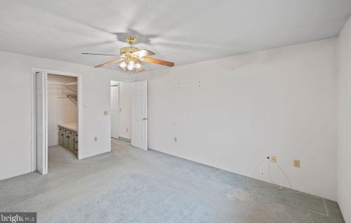 106 Lee Ann Ct, Hanover PA 17331-9560 exterior