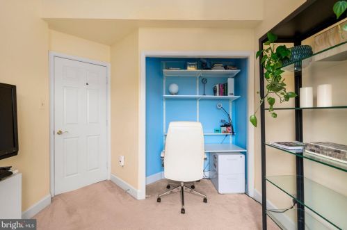 3803 Courtland Cir, Alexandria VA 22305-2061 exterior