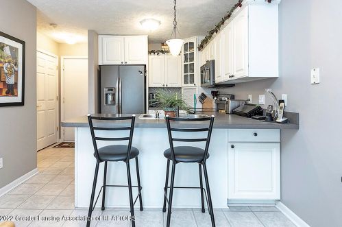 2954 Marfitt Rd, East Lansing MI 48823-6355 exterior