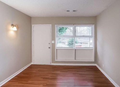 450 Fairburn Rd, Atlanta GA  30331-1523 exterior