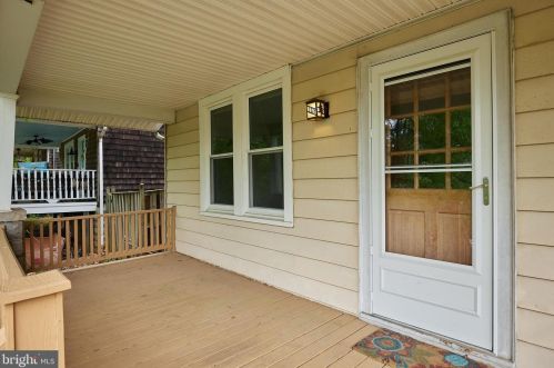 2028 Douglas St, Washington, DC 20018-2114