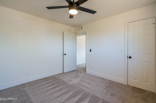 9235 4 Ave, Phoenix AZ 85041-5746 exterior