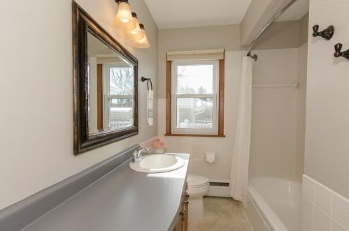 2132 County Rd F, Saint Paul MN 55110-3801 exterior