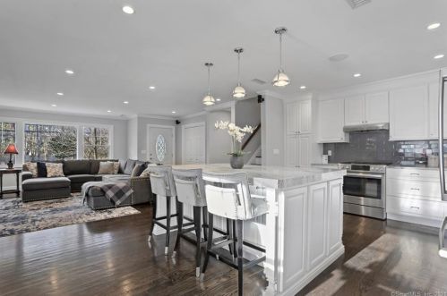 40 Easton Rd, Westport CT 06880-2215 exterior