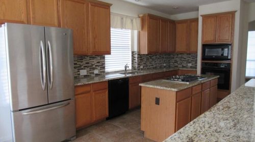 2033 Creole Dr, Austin TX  78727-3424 exterior