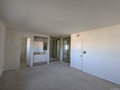 9214 Palm St, Bellflower CA 90706-6288 exterior