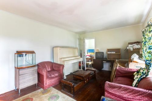 1487 Mercer Ave, Atlanta GA 30337-1515 exterior