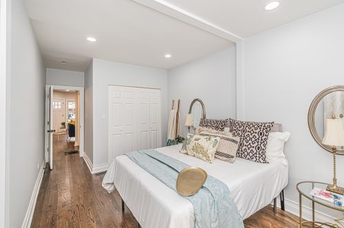 2311 Foster Ave, Chicago IL  60625-1825 exterior