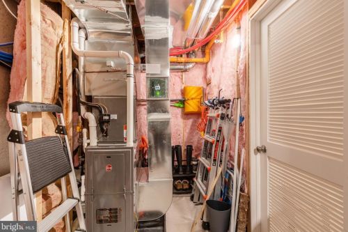 1311 Bouvier St, Philadelphia PA  19146-4702 exterior