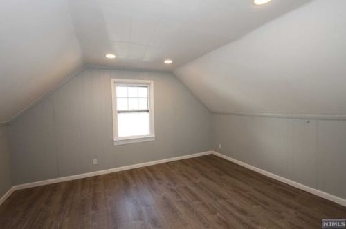 101 Hillside Dr, Paterson NJ  07508-2852 exterior