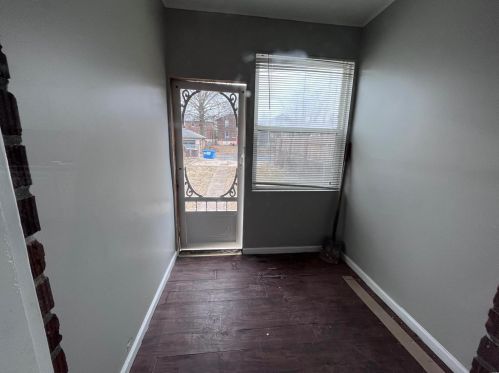 3676 Montana St, Saint Louis MO 63116-4513 exterior