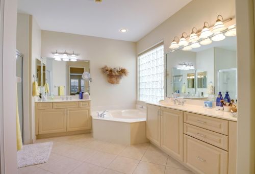 6904 Molakai Cir, Boynton Beach FL 33437-7030 exterior