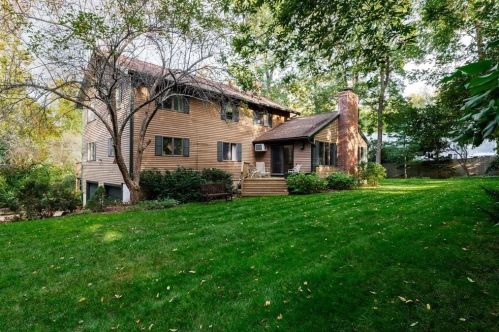 239 Argilla Rd, Ipswich MA 01938-2615 exterior