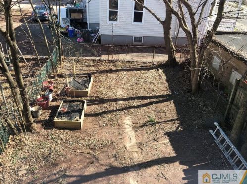 244 Hamilton St, New Brunswick NJ 08901-2206 exterior