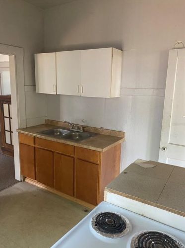 1005 Hamilton Ave, Tampa FL  33604-4324 exterior