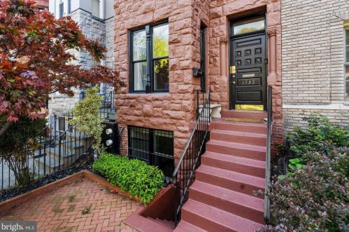 1732 18th St, Washington DC 20009-6110 exterior