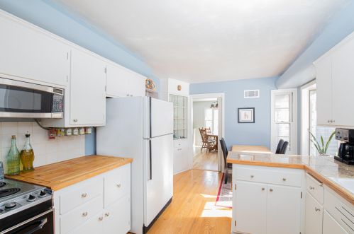 9705 Ctr St, Milwaukee WI 53222-4526 exterior